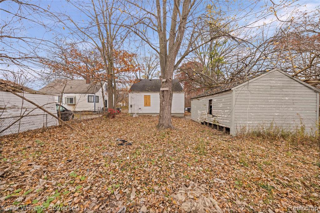 5955 GUILFORD Street, Detroit, MI 48224 — Photo 20
