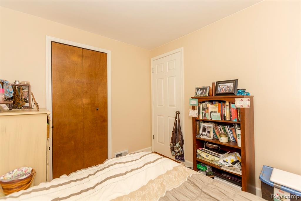 2829 Pittsfield Boulevard, Ann Arbor, MI 48104 — Photo 23