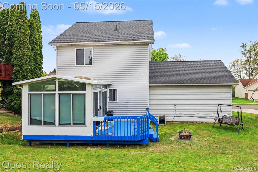 7058 Rolling Hills Drive, Waterford, MI 48327 — Photo 24
