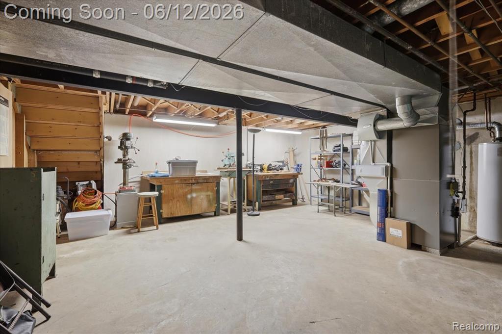 5048 Tree Hill Road, Grand Blanc, MI 48439 — Photo 45
