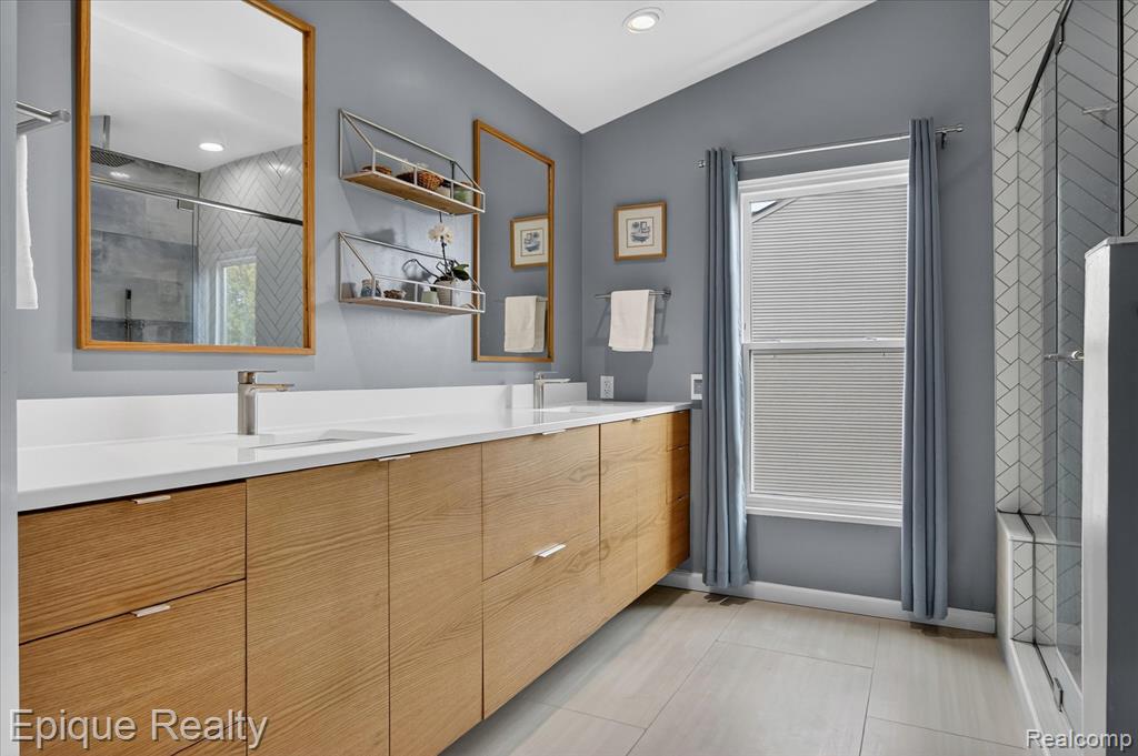 8068 Creek Bend Drive, Ypsilanti, MI 48197 — Photo 10