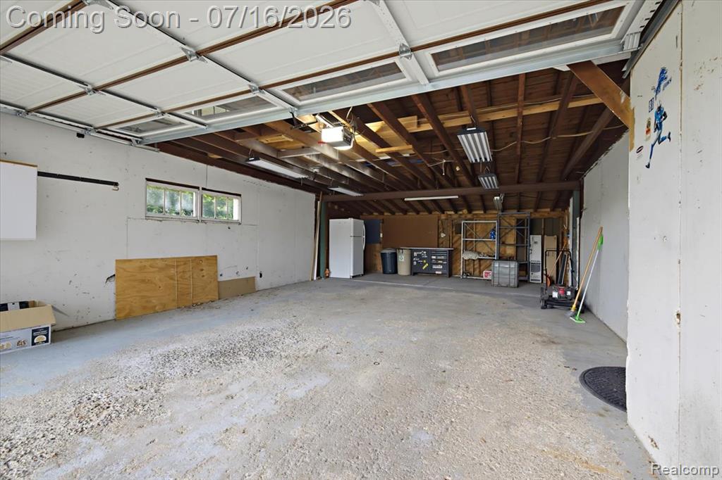 986 Gill Street, Oxford, MI 48371 — Photo 41