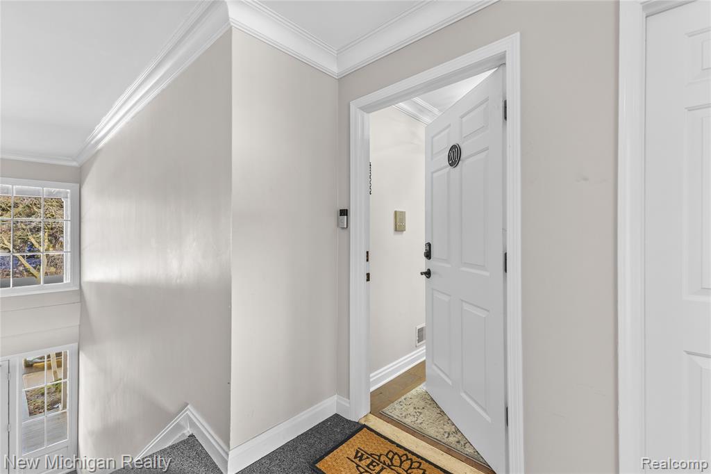 6103 Orchard Lake Road, 201, West Bloomfield, MI — Photo 10