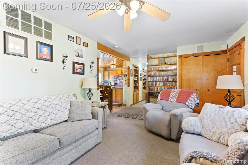 10696 VAN BUREN Lane, Belleville, MI 48111 — Photo 9