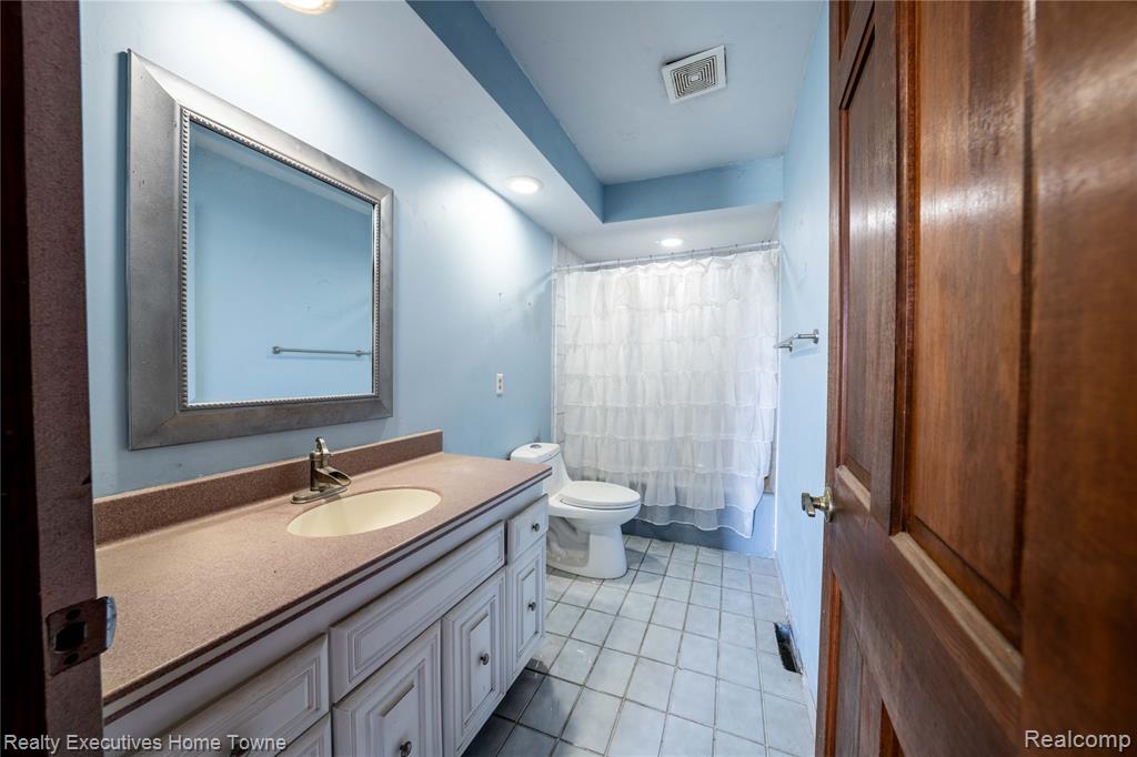7227 AVOCA Road, Clyde, MI 48049 — Photo 34