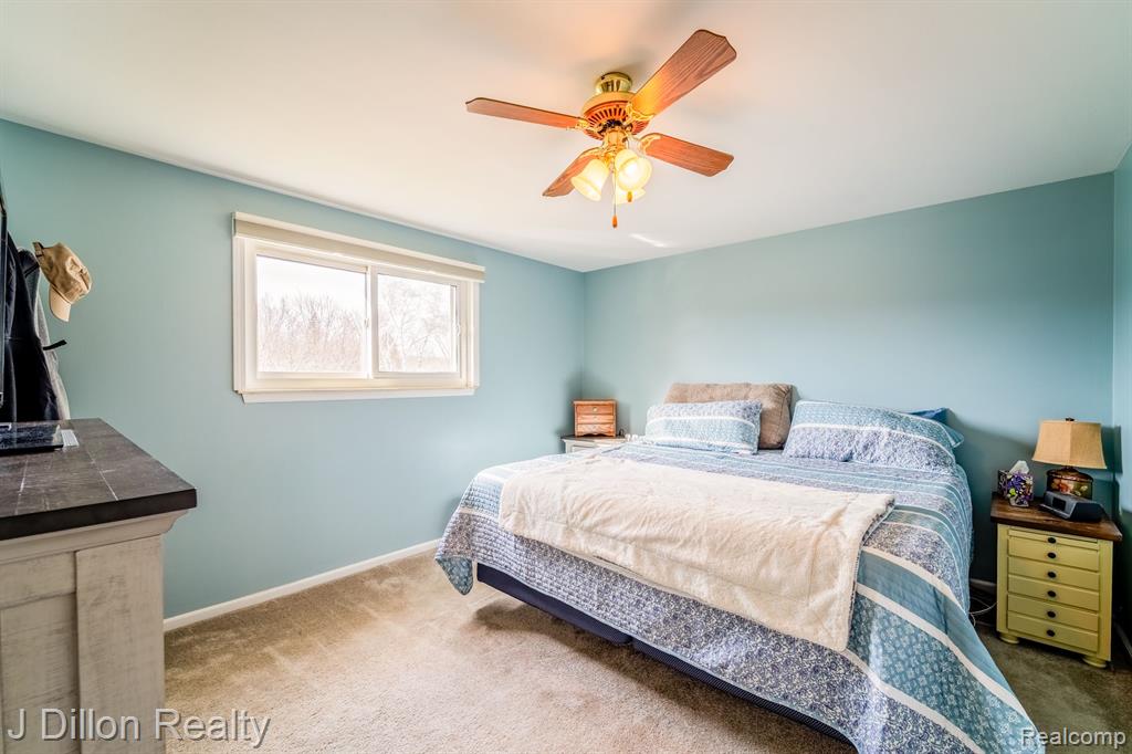 39830 EDMUNDTON Drive, Canton, MI 48187 — Photo 37