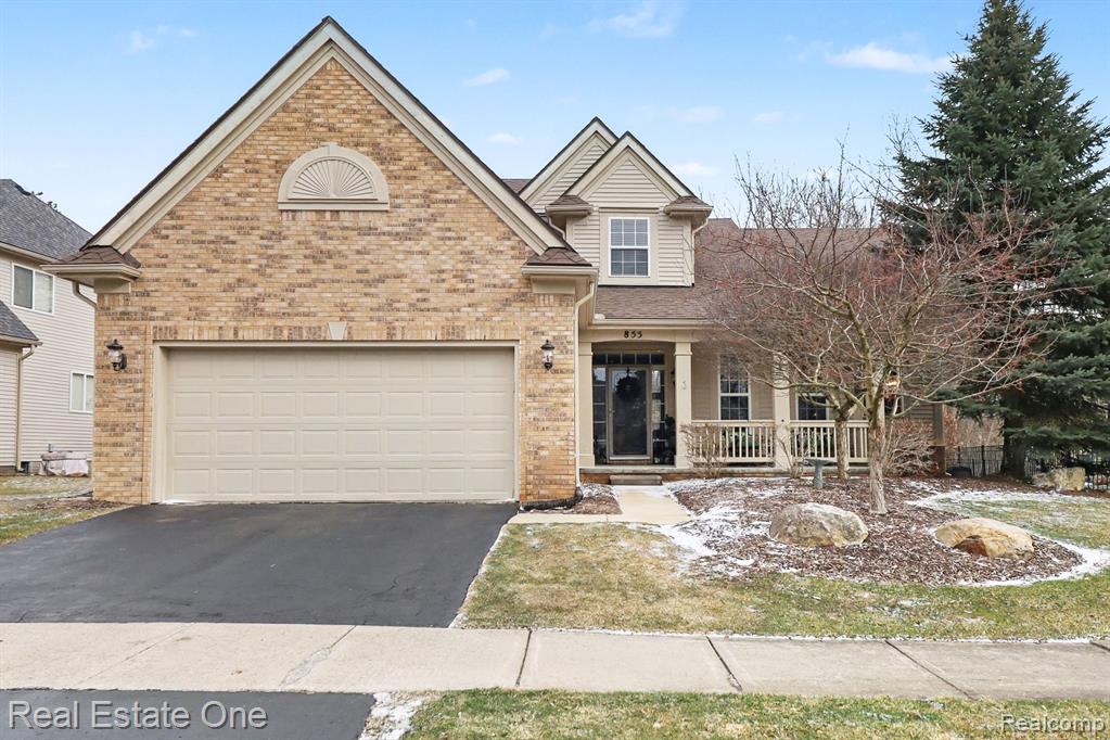 855 Island Lake Drive, Oxford, MI 48371 — front exterior