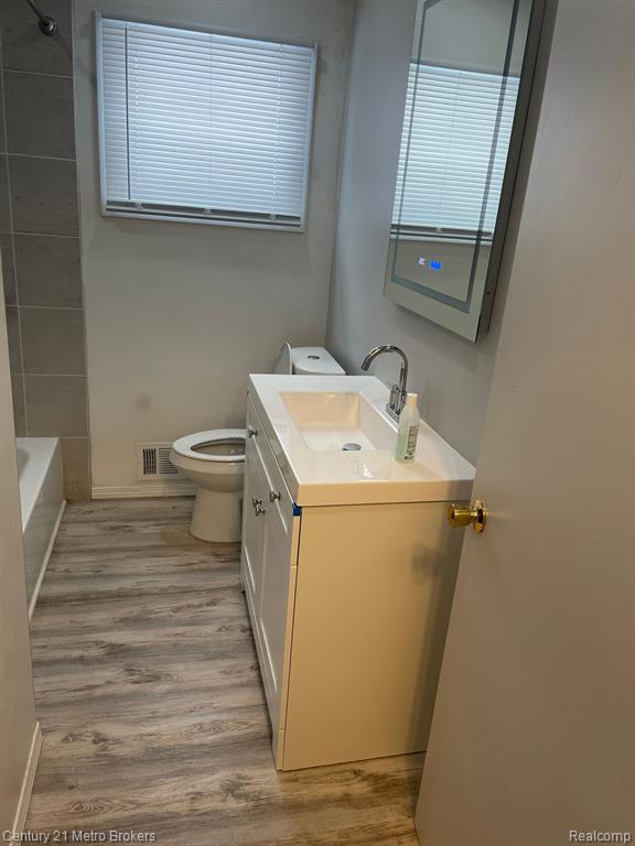 4414 TRUMBULL Drive, Flint, MI 48504 — Photo 8