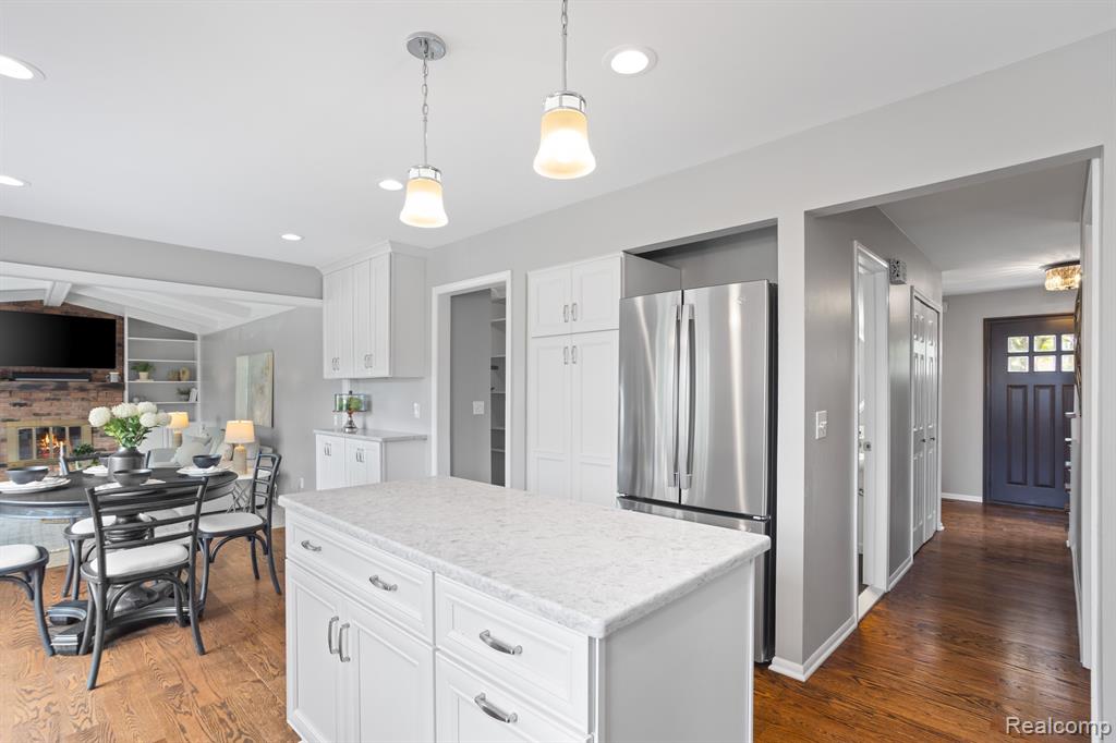 45550 DENISE, Plymouth, MI 48170 — Photo 15