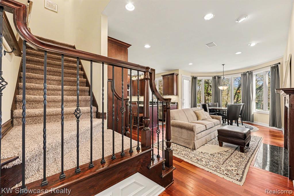 47955 Andover Drive, Novi, MI — Photo 7