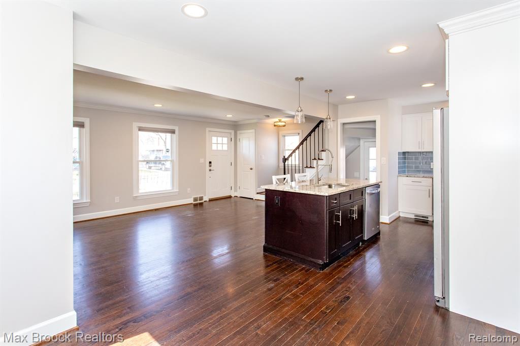 4112 Cornwall Street, Berkley, MI 48072 — Photo 9