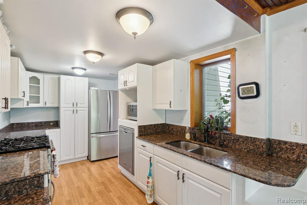 3990 S Sashabaw Road, Clarkston, MI 48348 — Photo 8