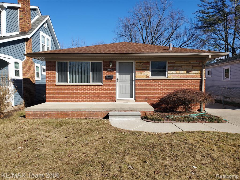 4639 KINGSTON Street, Dearborn Heights, MI 48125 — front exterior