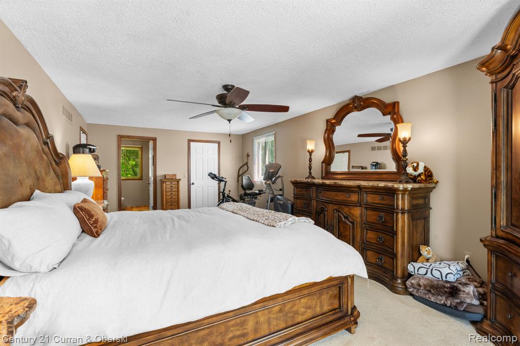 44962 Steeplepath, Novi, MI — Photo 35