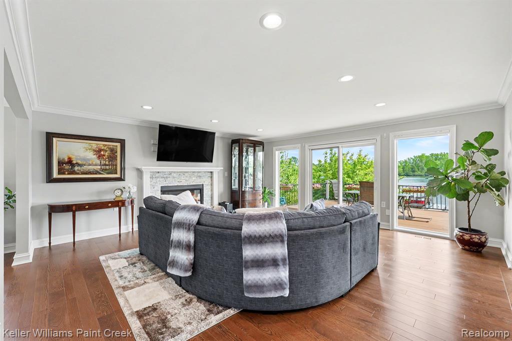 2560 Browning Drive, Lake Orion, MI — Photo 7