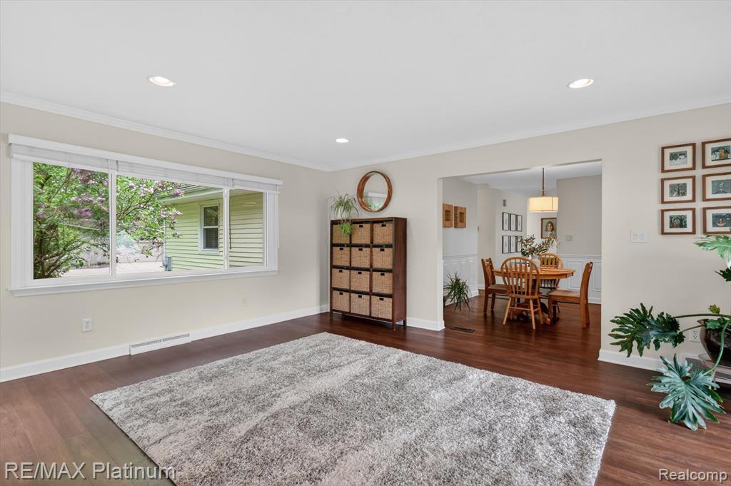 139 Edgemont Drive, Howell, MI 48855 — Photo 26