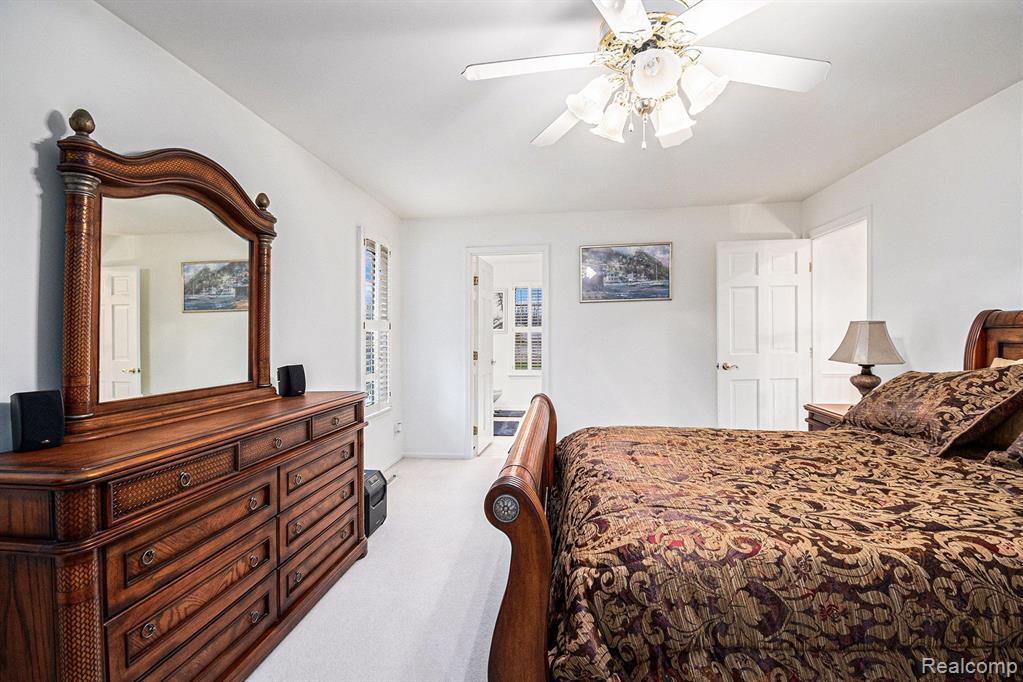 4600 WHITE TRILLIUM Drive S, Saginaw, MI 48603 — Photo 20