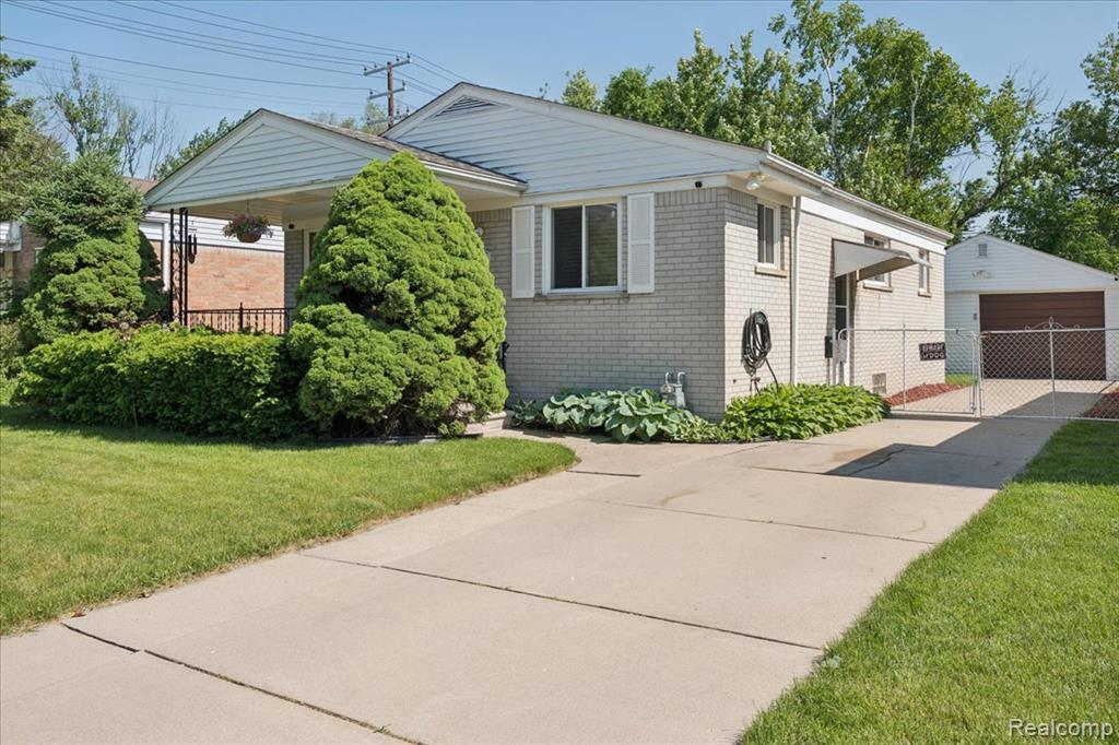 24315 Currier Street, Dearborn Heights, MI 48125 — Photo 2