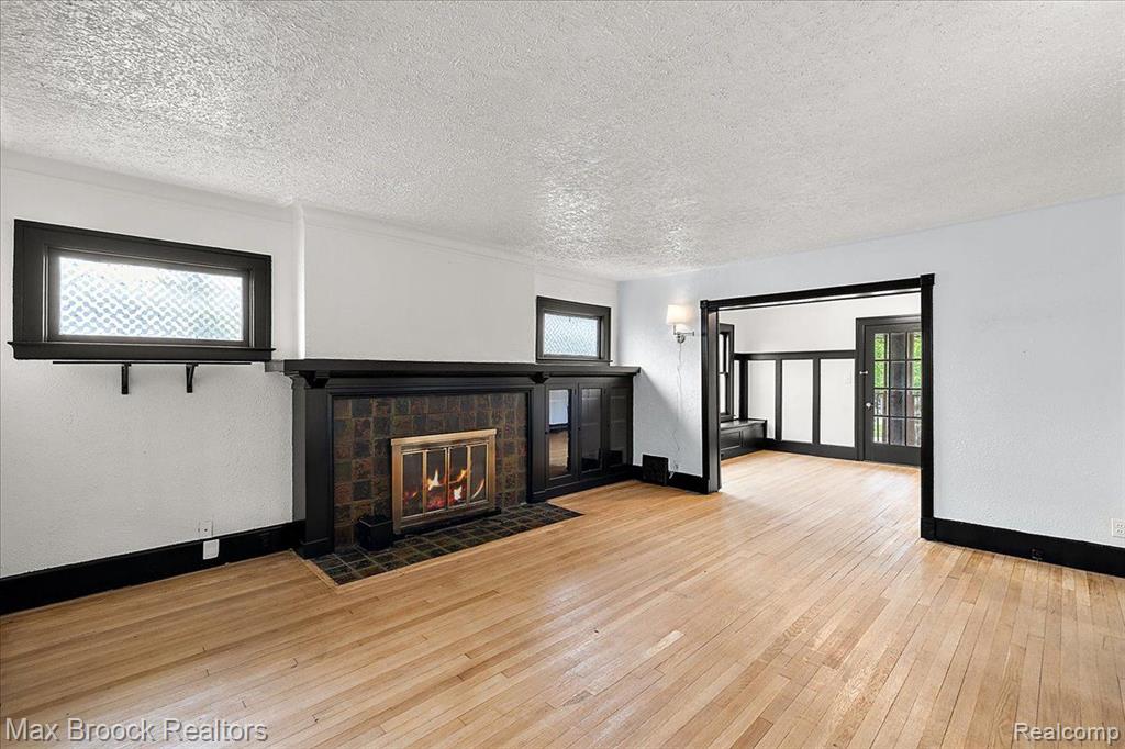 503 N WASHINGTON Avenue, Royal Oak, MI 48067 — Photo 8
