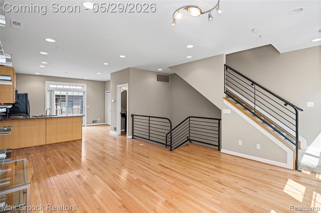 420 Lewis Court, Birmingham, MI 48009 — Photo 13