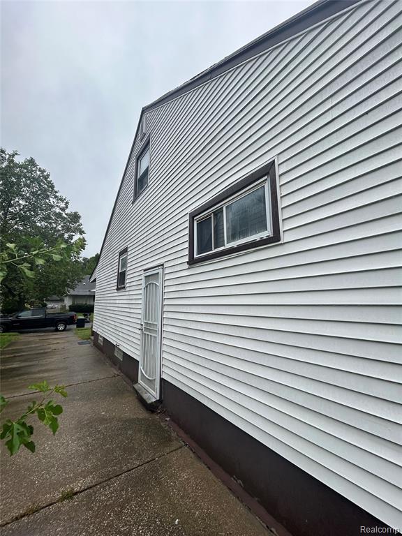 6116 Rosemont Avenue, Detroit, MI 48228 — Photo 33