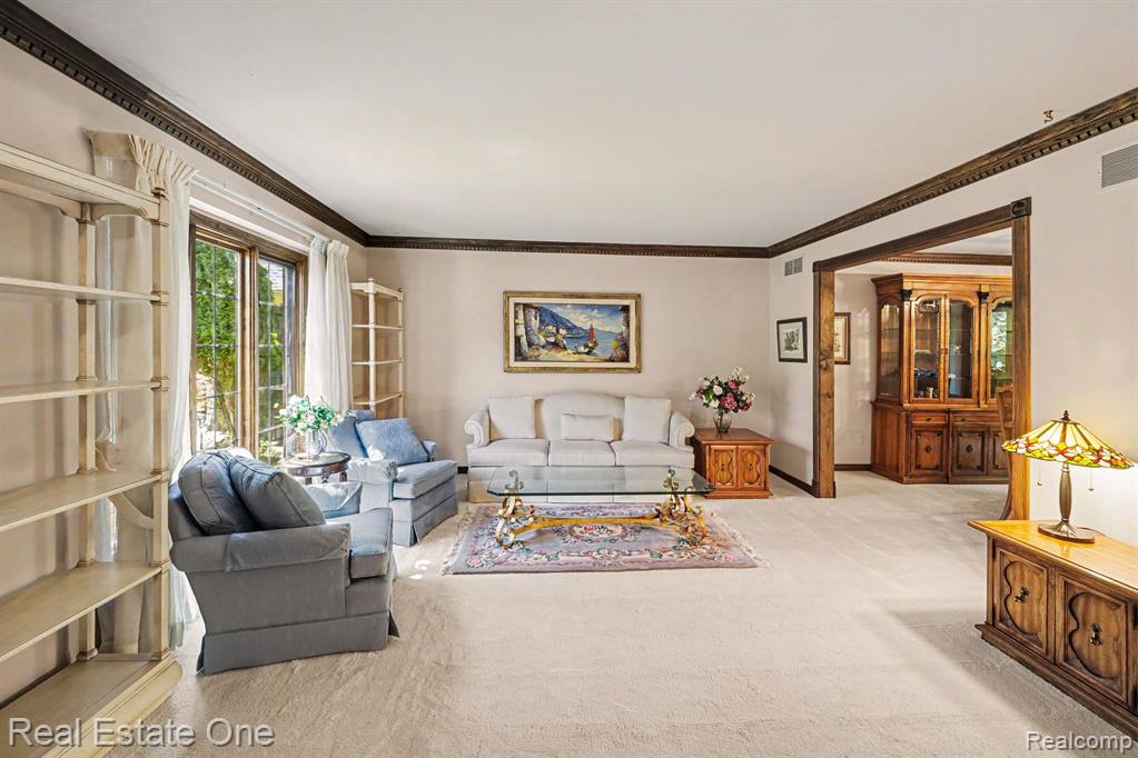 8019 Deerwood Road, Clarkston, MI 48348 — Photo 5