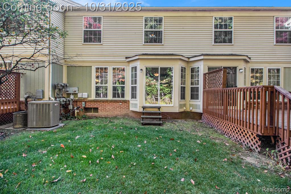 7860 Rivergate Drive, Westland, MI — Photo 15