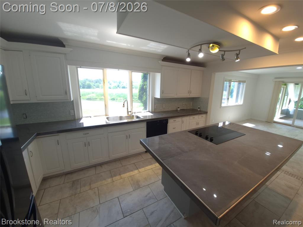 4140 S Henderson Road, Davison, MI 48423 — Photo 23