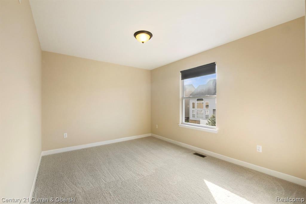 51207 Brompton, Novi, MI — Photo 36