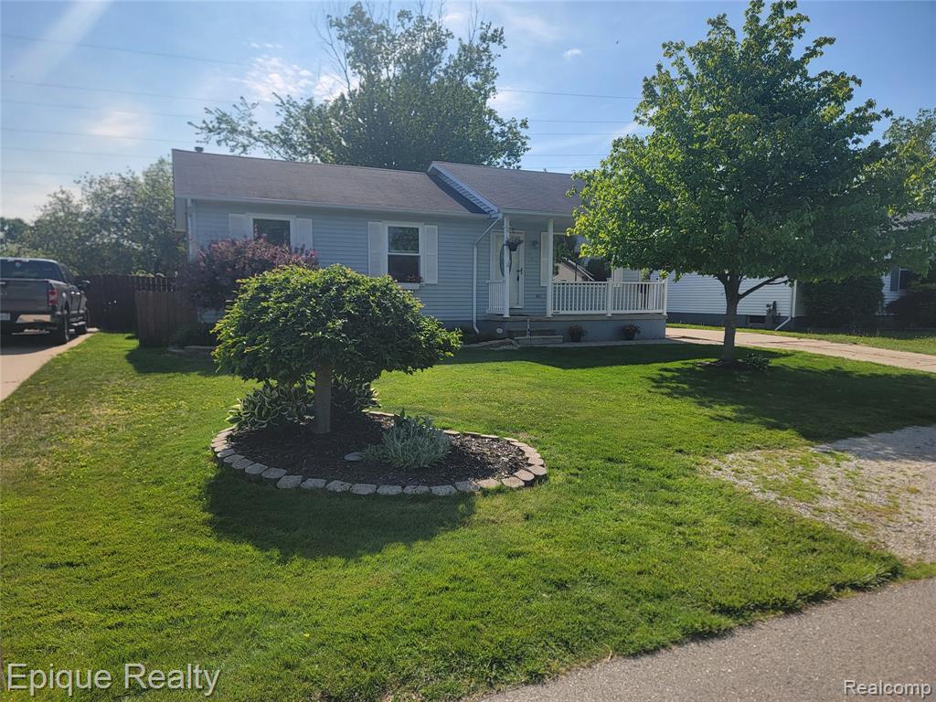 753 Applegate Drive, Marysville, MI 48040 — front exterior