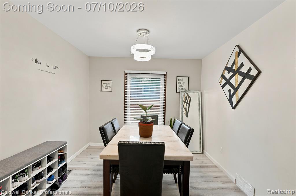 23821 Manistee Street, Oak Park, MI 48237 — Photo 11