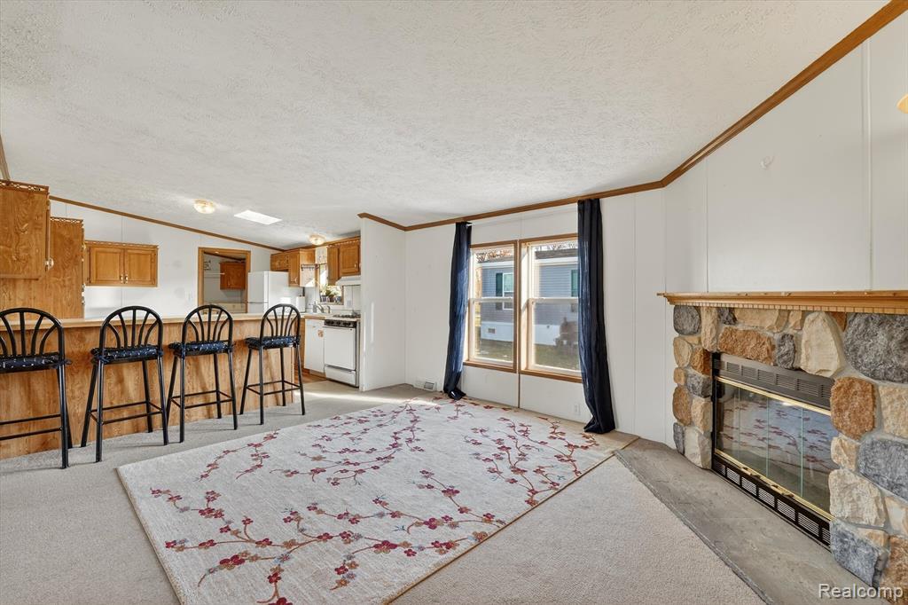 3612 Hawthorne St, Clarkston, MI 48348 — Photo 7