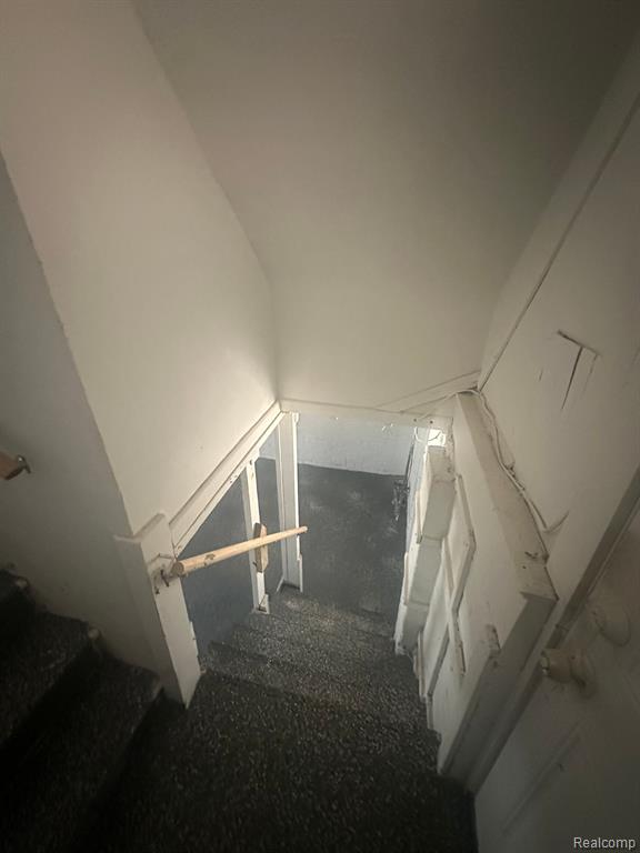 5406 IROQUOIS Street, Detroit, MI 48213 — Photo 16