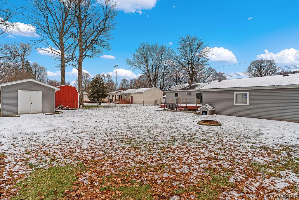 4277 Ashlawn Drive, Flint, MI 48507 — Photo 34