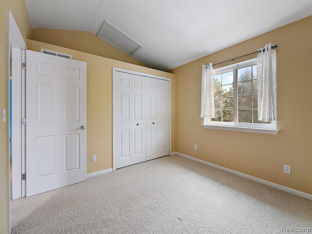 1668 CHAPLEAU Drive, Ann Arbor, MI 48103 — Photo 15