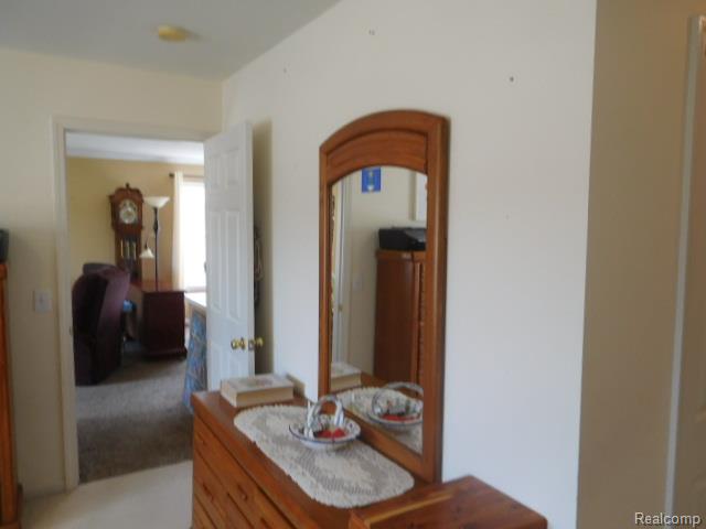 4116 April Lane, 24, Sterling Heights, MI 48310 — Photo 37