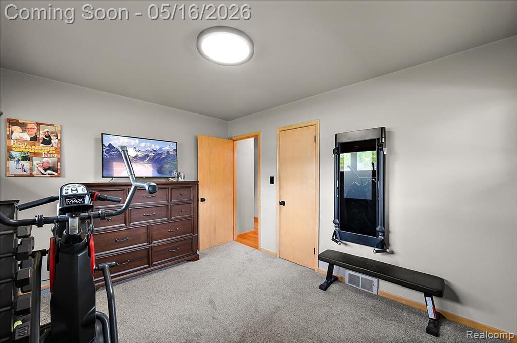16933 Lauderdale Avenue, Beverly Hills, MI 48025 — Photo 31