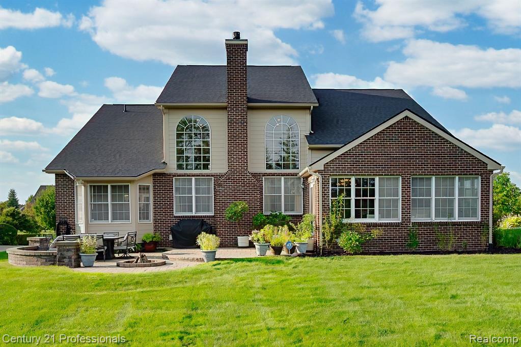 50553 Billenca Drive, Novi, MI — Photo 6