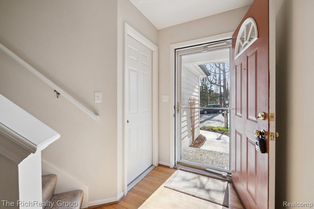 415 Sommerset Court, Ann Arbor, MI 48103 — Photo 6