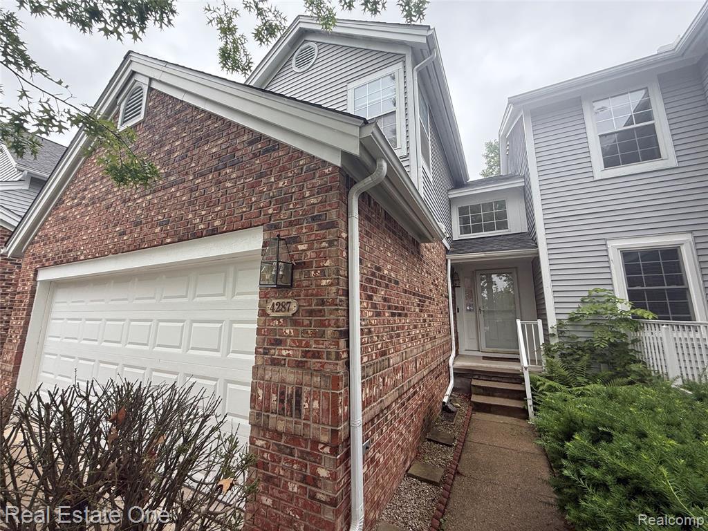 4287 Pine Ridge Court, Ann Arbor, MI 48105 — front exterior