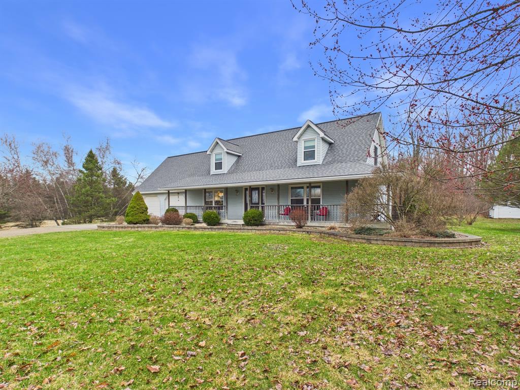 6882 Jones Road, North Branch, MI 48461 — Photo 3