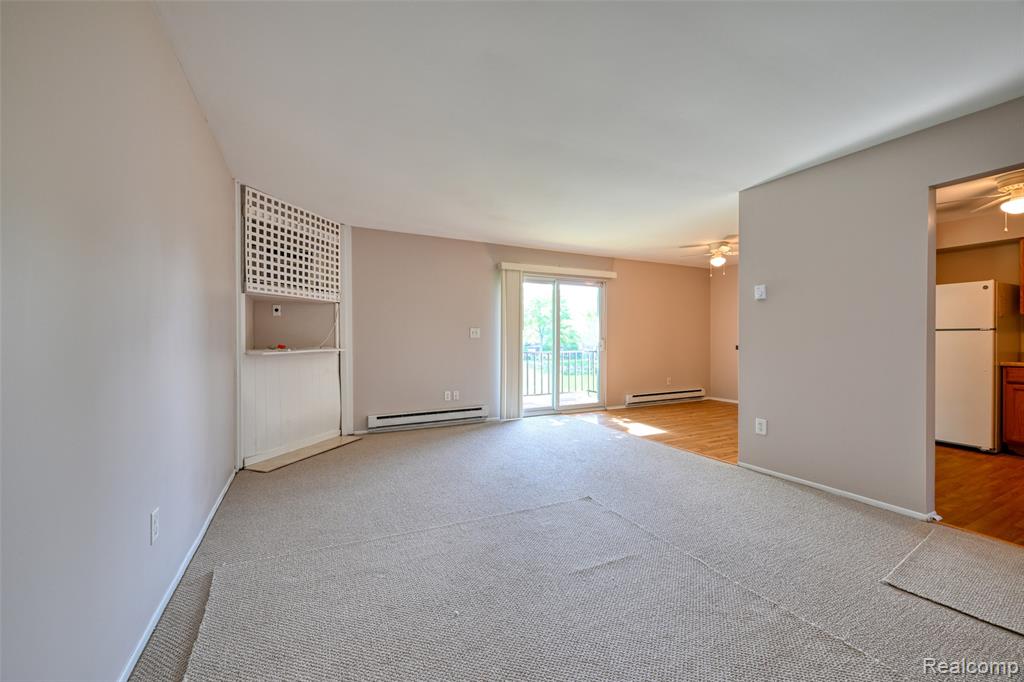 7592 Woodview Street, 4, Westland, MI — Photo 5