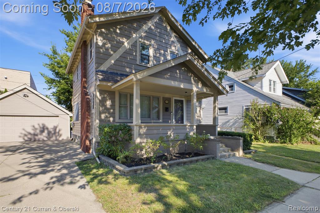 916 Knowles Street, Royal Oak, MI 48067