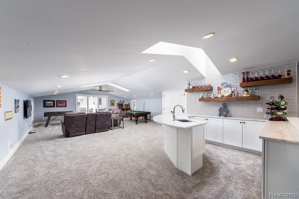 9235 SILVERSIDE, South Lyon, MI 48178 — Photo 28