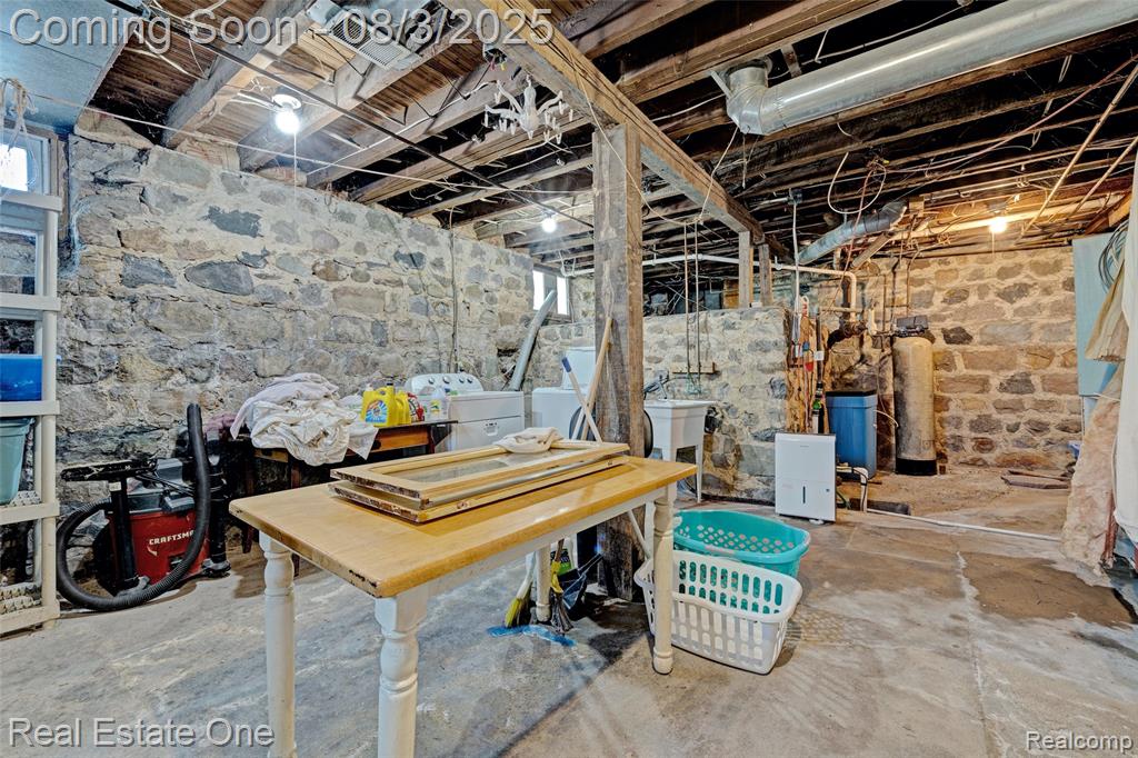46 Mill, Ortonville, MI 48462 — Photo 48
