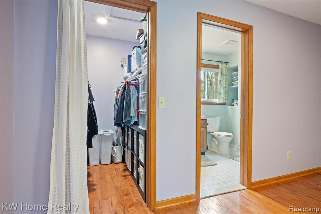 4143 EMERALD PINES Drive, Commerce Twp, MI 48390 — Photo 30