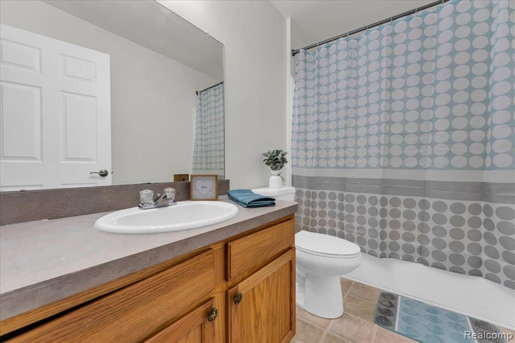 13632 COUNTRY WALK Boulevard, Van Buren, MI 48111 — Photo 31