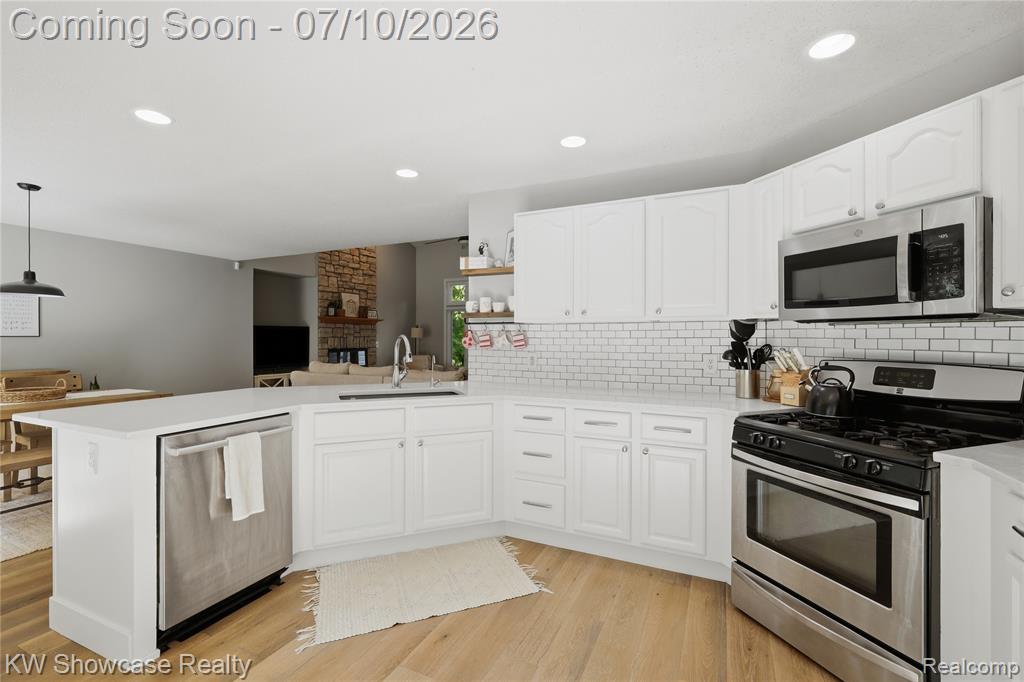 525 Aarons Way, Ortonville, MI 48462 — Photo 19