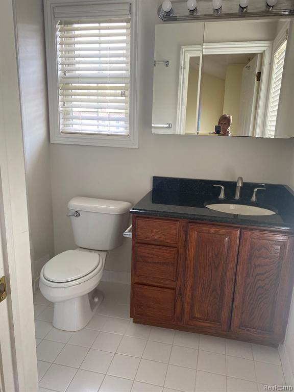1638 E LAKEVIEW Lane, Canton, MI 48187 — Photo 14