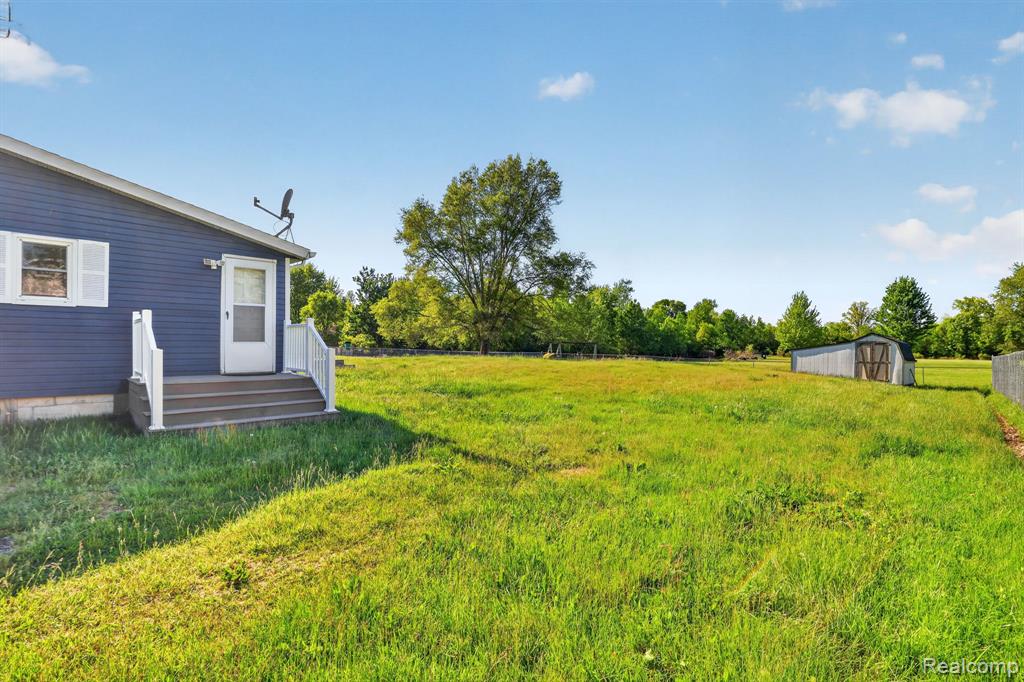 4050 Thompson Road, Linden, MI 48451 — Photo 33
